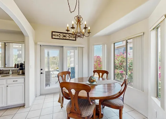 The Cw Desert Oasis Holiday home *